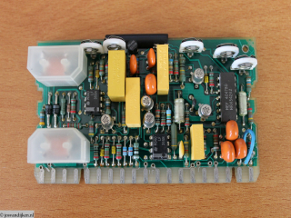 DC AMPLIFIER N22 (4022 325 7913.4)